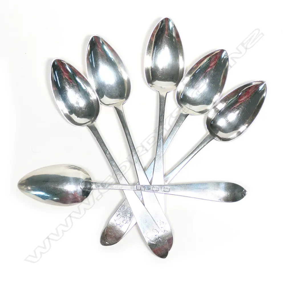 A set of six George III, Irish silver teaspoons, Celtic point pattern, Image 1++