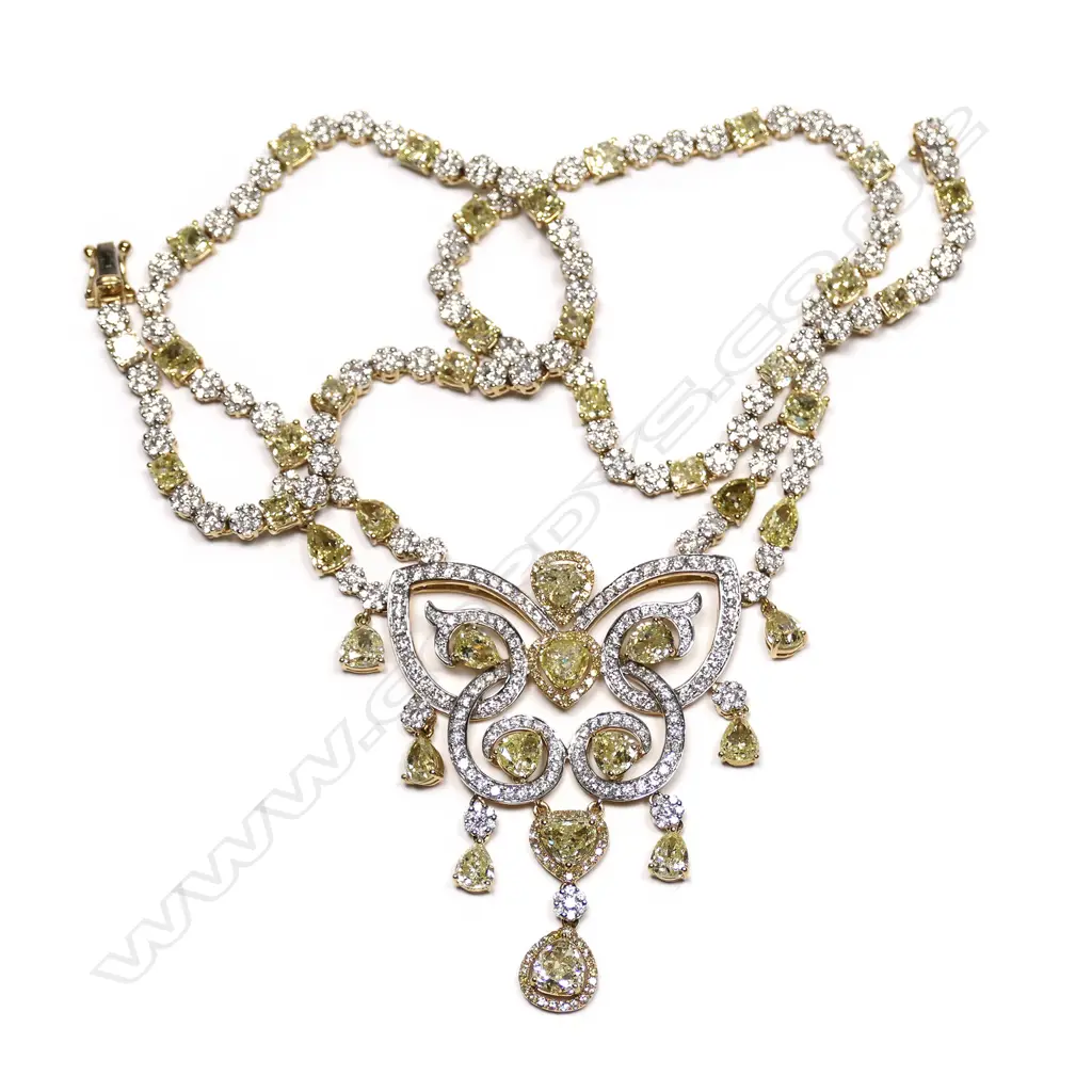 An impressive necklace of fancy yellow and white diamonds, Image 1++