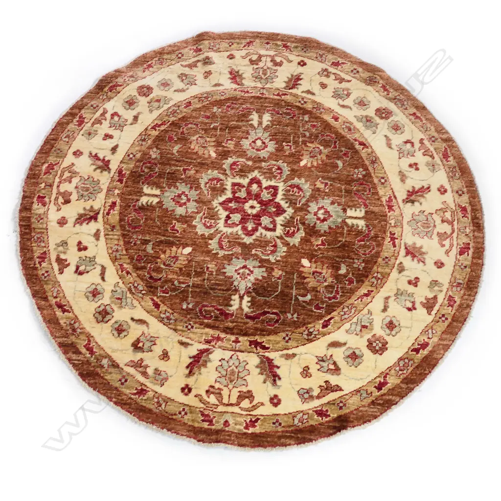 An Afghan Chobi hand knotted circular carpet, Image 1++