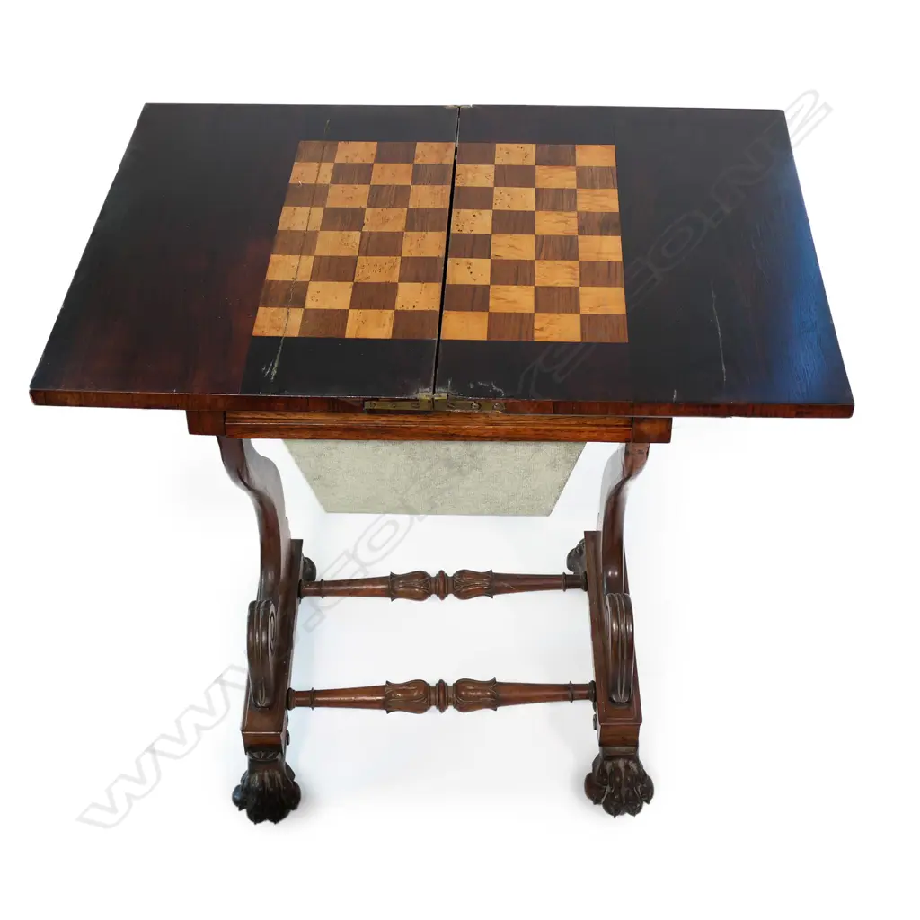 A Regency rosewood games/worktable, Image 1++