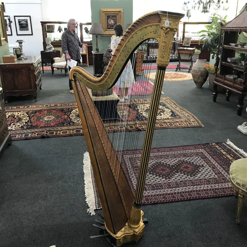 A 19thC giltwood harp by Johann Andreas Stumpff (1769-1846), Image 1++