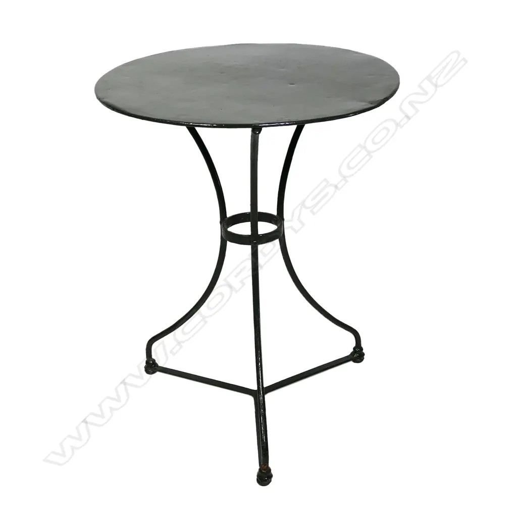 A vintage French wrought iron cafe table, Image 1++