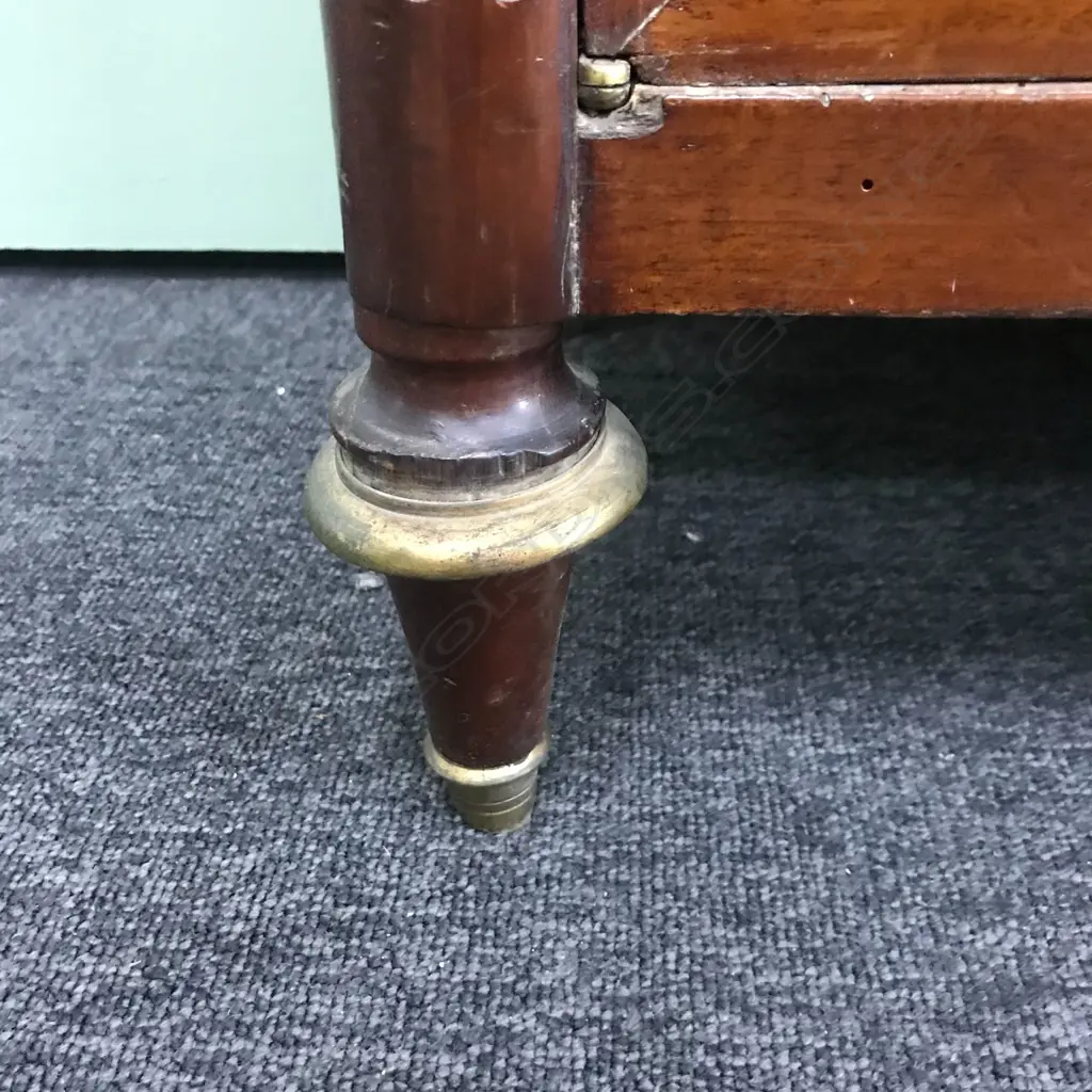 A 19thC French walnut secrétaire à abattant, Image 1++