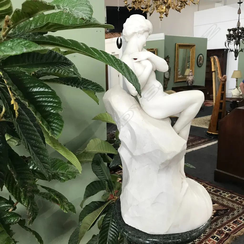 A quality carved marble 'Sea Nymph' figure by Ferdinando Vichi (1874-1945), Image 1++