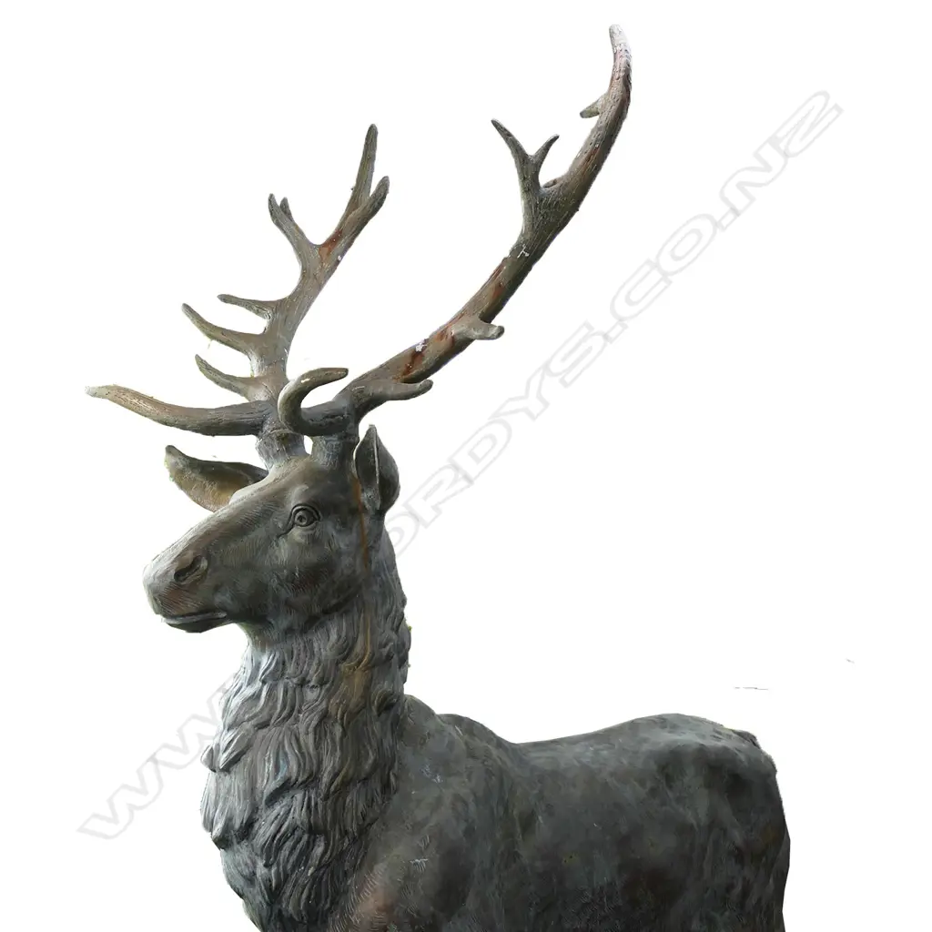 A very large and impressive bronze stag, Image 1++