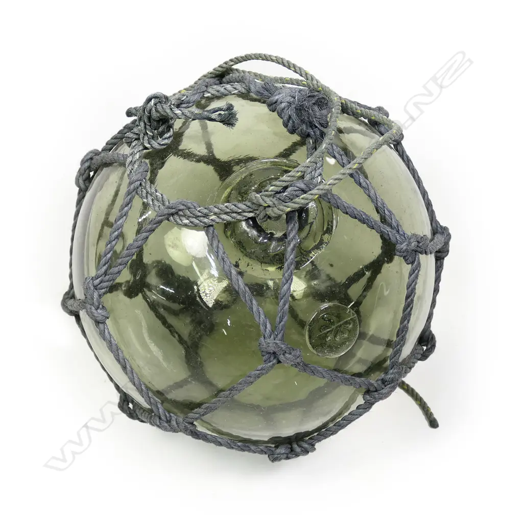 An old Japanese glass fishing float, hand blown, Image 1++