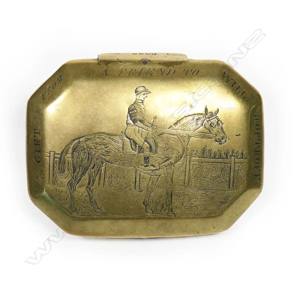 #A Georgian brass snuff box Image 1++