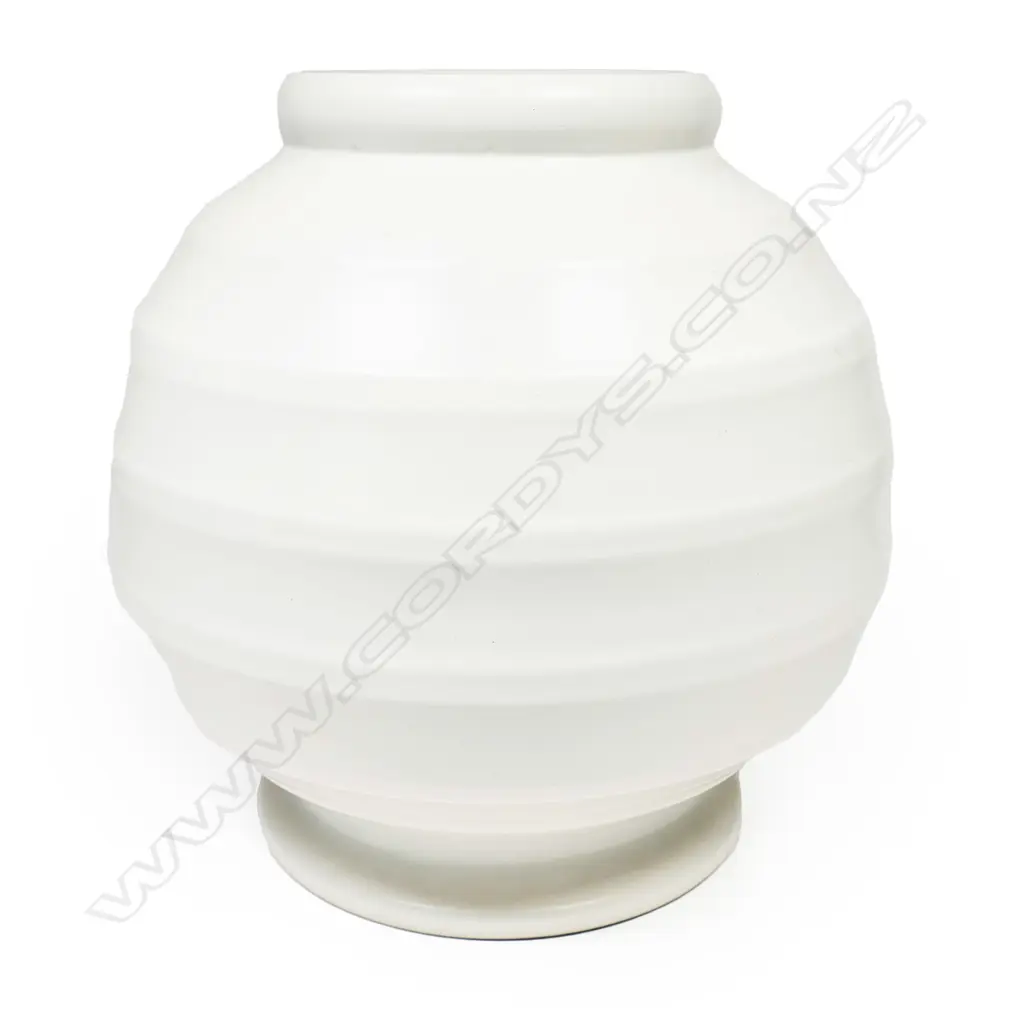 A largest sized Crown Lynn 'Hand Potted' shape 14, white glazed vase, Image 1++