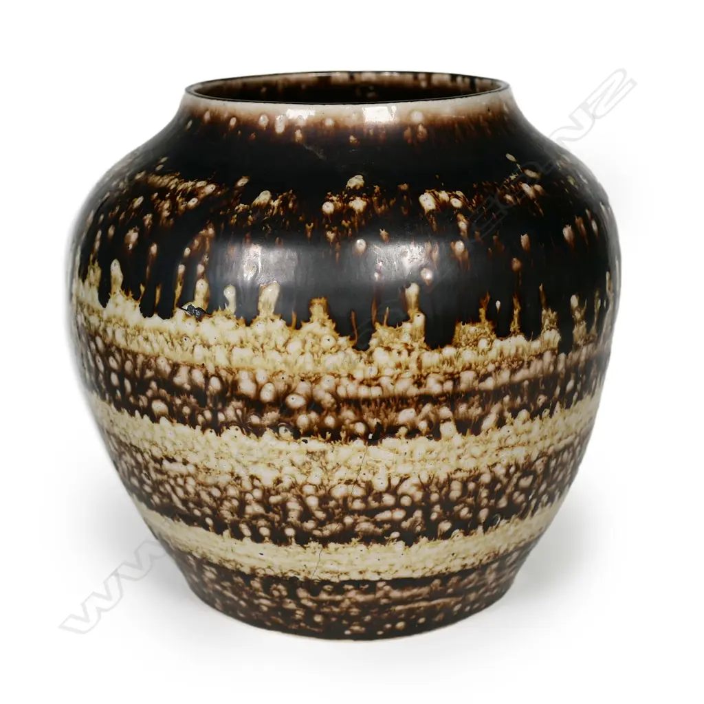 Peter Stichbury Crum Brickworks salt glazed vase Image 1++