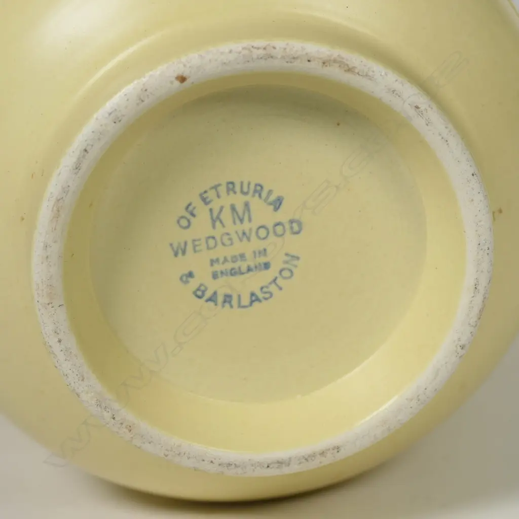 A Keith Murray for Wedgwood vase, Image 1++