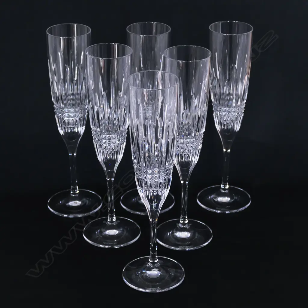 A set of six Waterford crystal champagne flutes, Image 1++