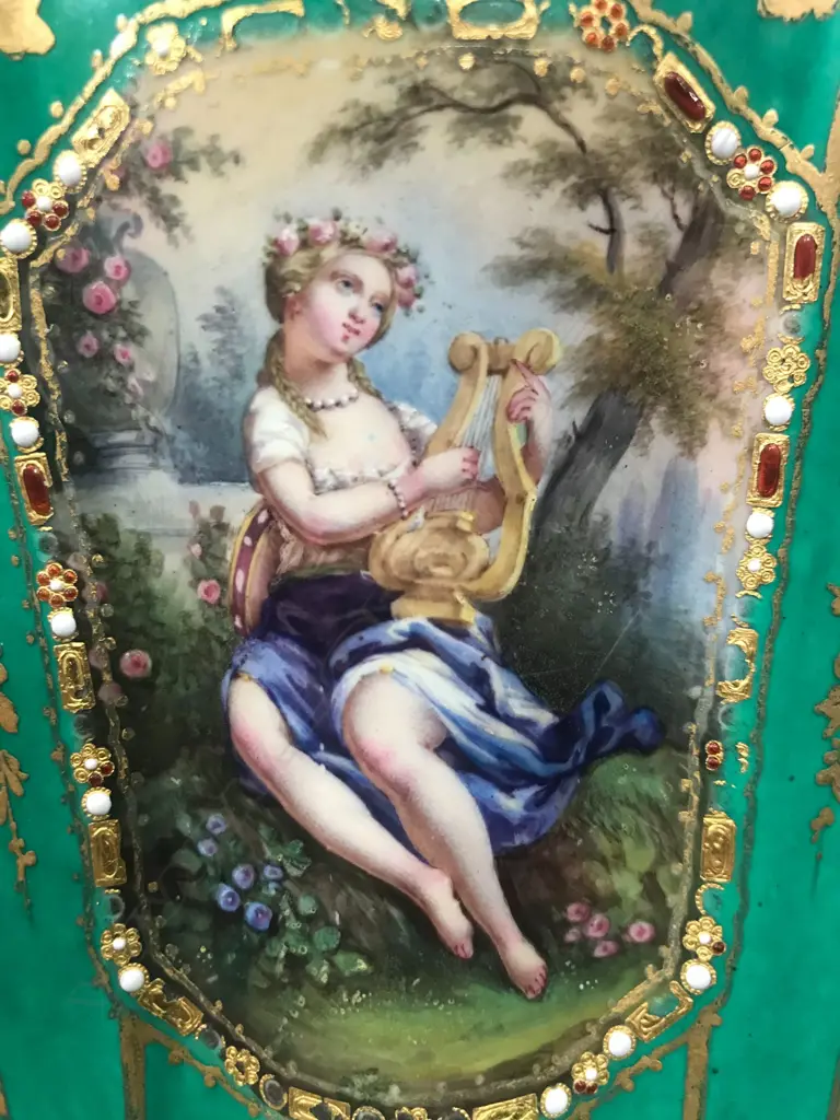 A pair of Louis XVI 18thC Sèvres green-ground ‘Vases Hollandois’, Image 1++