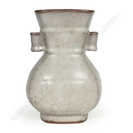 A Chinese Guan ware ‘arrow’ vase,