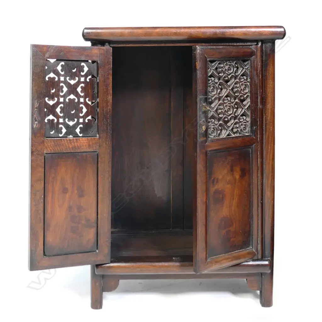 A pair of Chinese hardwood small cabinets Image 1++