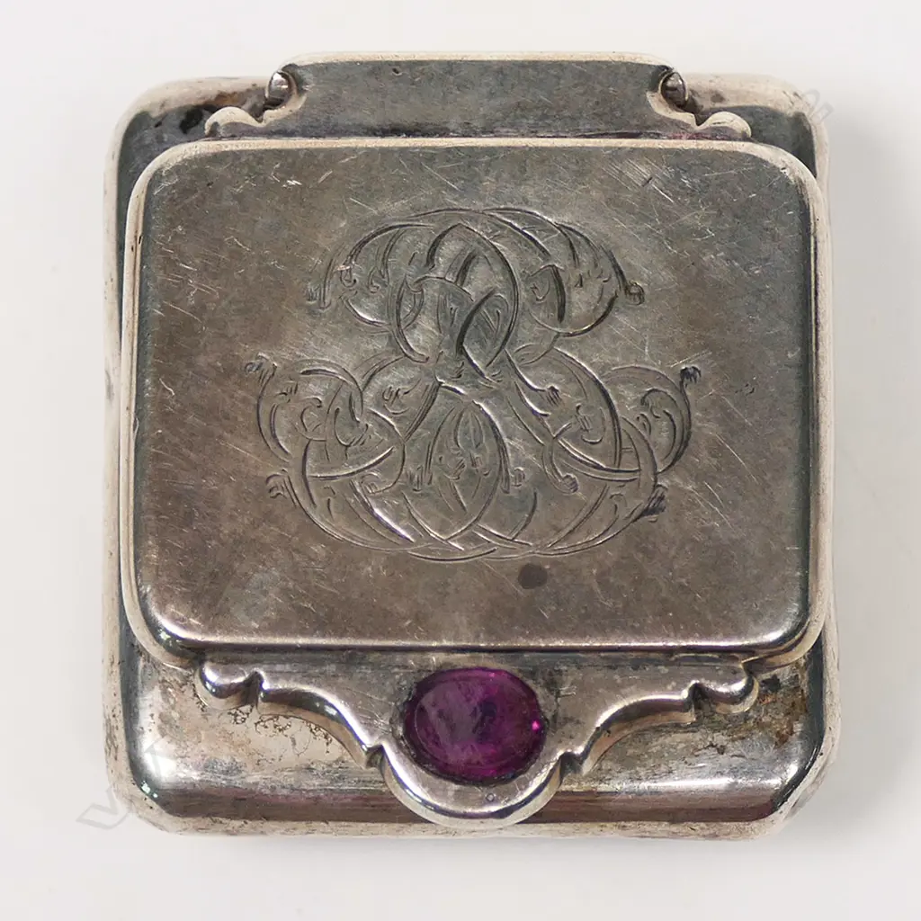A William IV silver heavy gauge snuff box, London 1831 by Charles Reily & George Storer, Image 1++