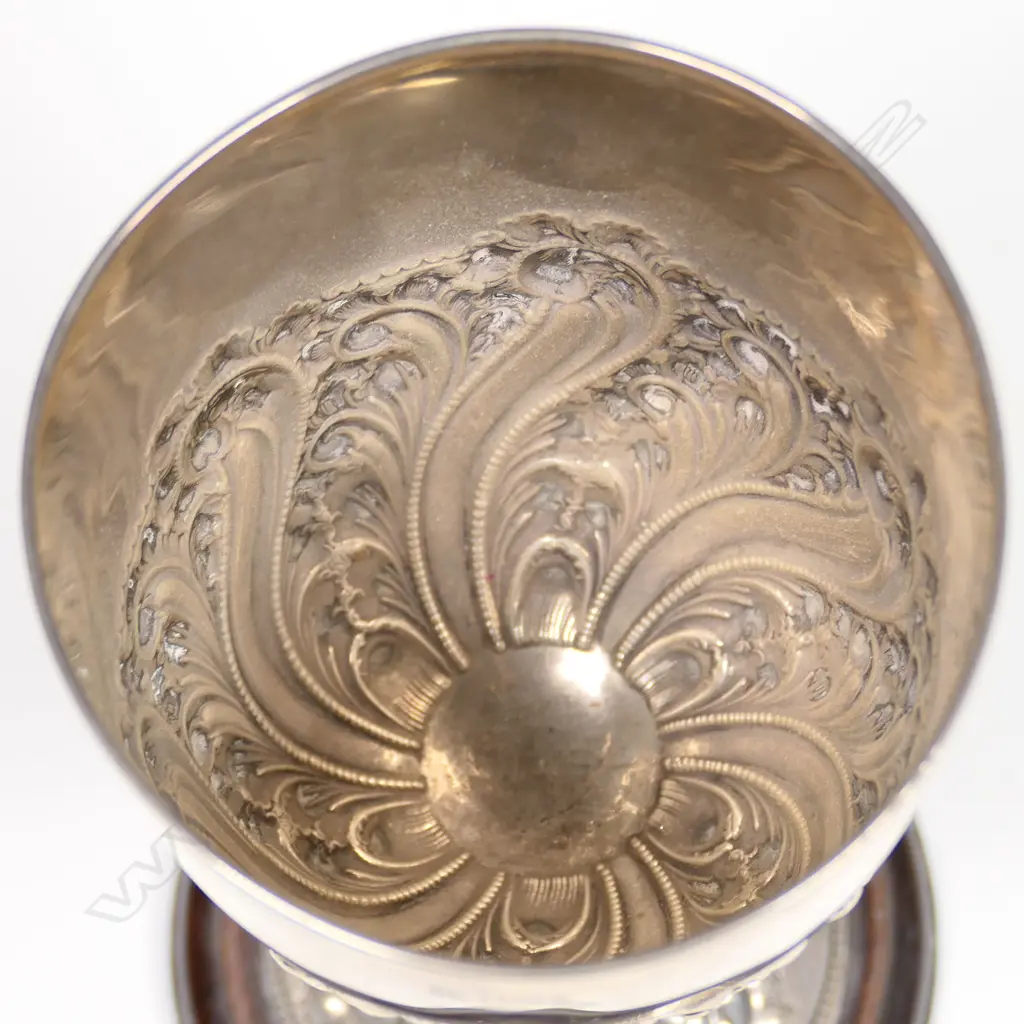 A late Victorian silver trophy cup, Sheffield 1900, Image 1++