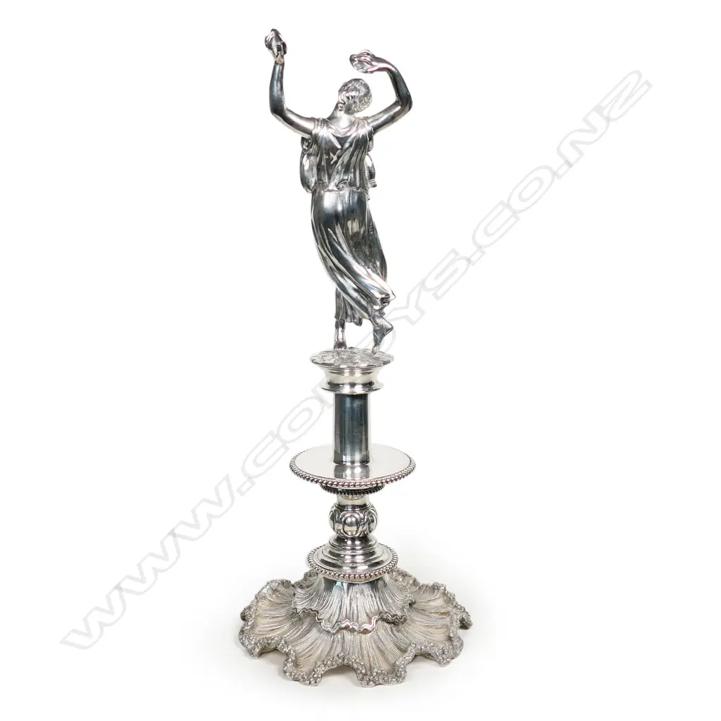 A Victorian silver plate centrepiece, Image 1++