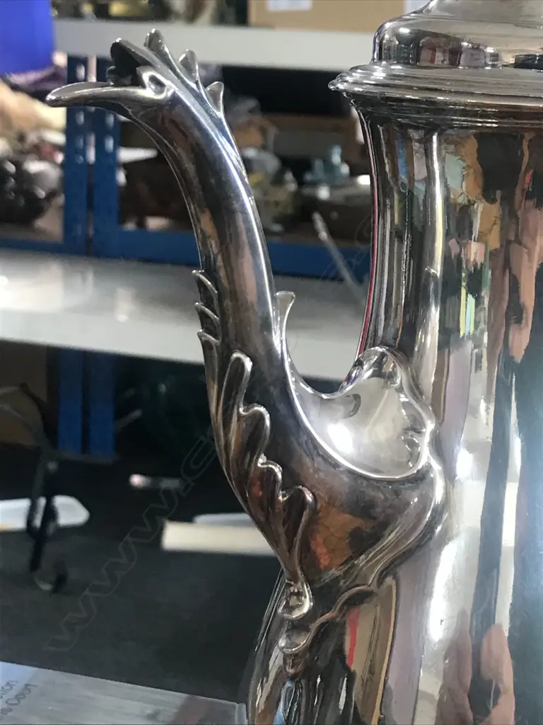 A George III silver coffee pot, London 1775 by William Grundy. 786gm., Image 1++