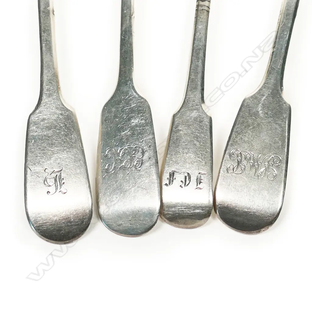 Ten 19thC silver dessert spoons, 430gm. Image 1++
