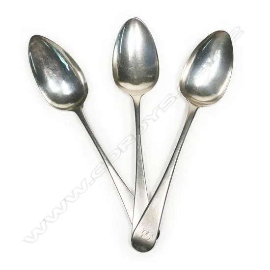 Three Georgian period Old English silver tablespoons, 184gm.