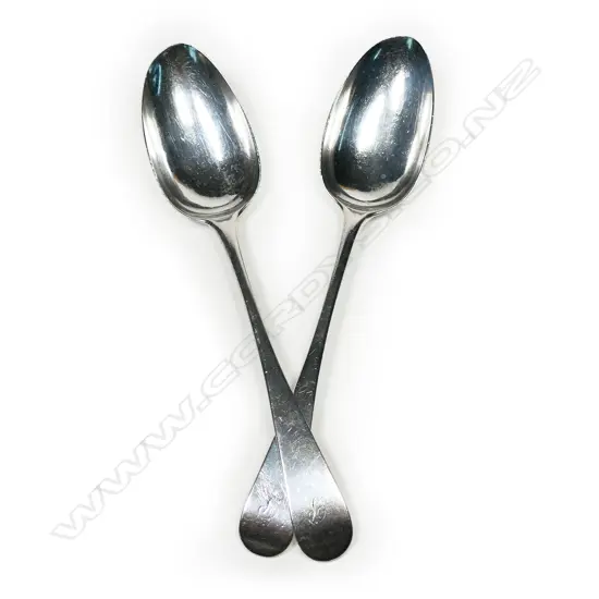 A pair of Geo III Scottish silver tablespoons, by Robert Gray & Sons, Edinburgh 1806. 133gm
