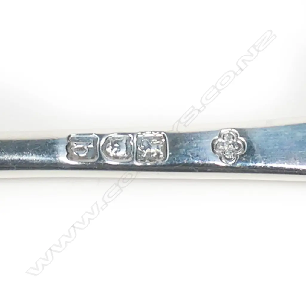 Six Victorian silver tablespoons Image 1++