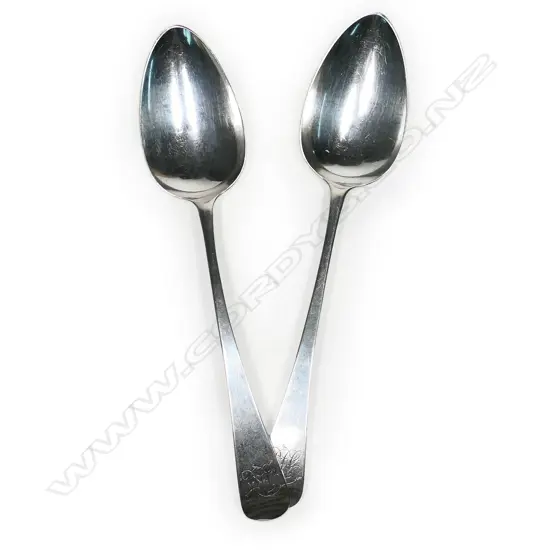 A pair of Geo. III silver tablespoons, by George Wintle, London 1806. 99gm,
