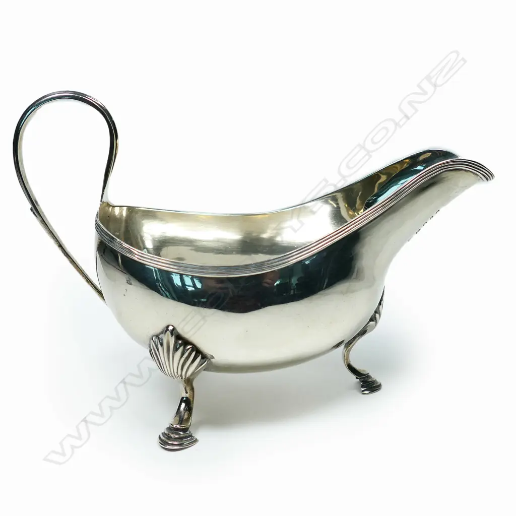 A good George III silver sauce boat, London 1794 by Peter & Ann Bateman. 210gm., Image 1++