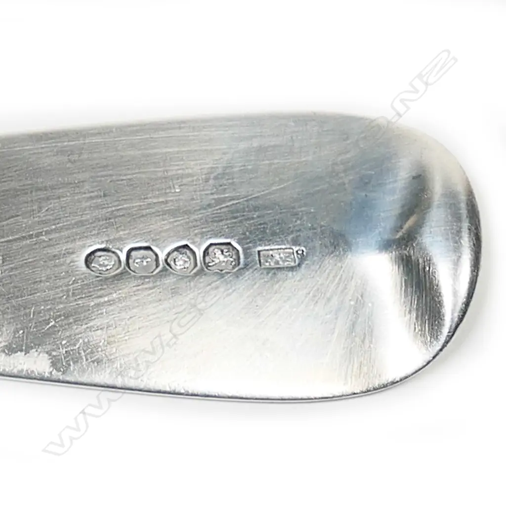 A Wm. IV silver fish slice, by William Eaton, London 1834. 170gm. Image 1++