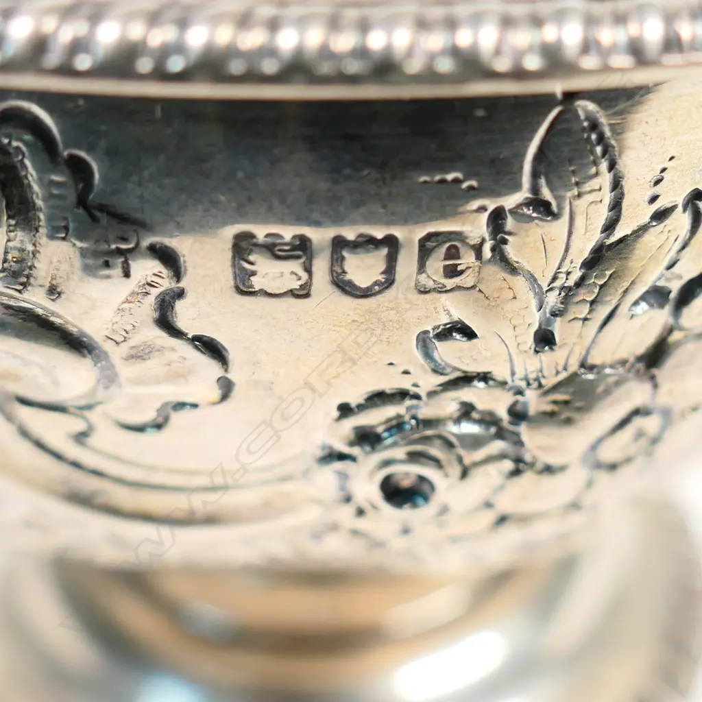 A late Victorian silver small rose bowl, London 1900 by Charles Stuart Harris. 265gm Image 1++