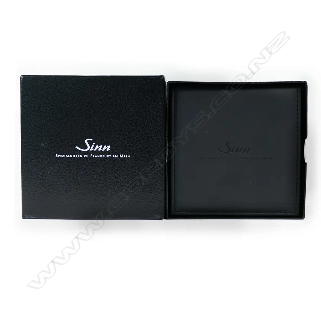 A German Sinn ‘U1’ diver’s watch, Image 1++