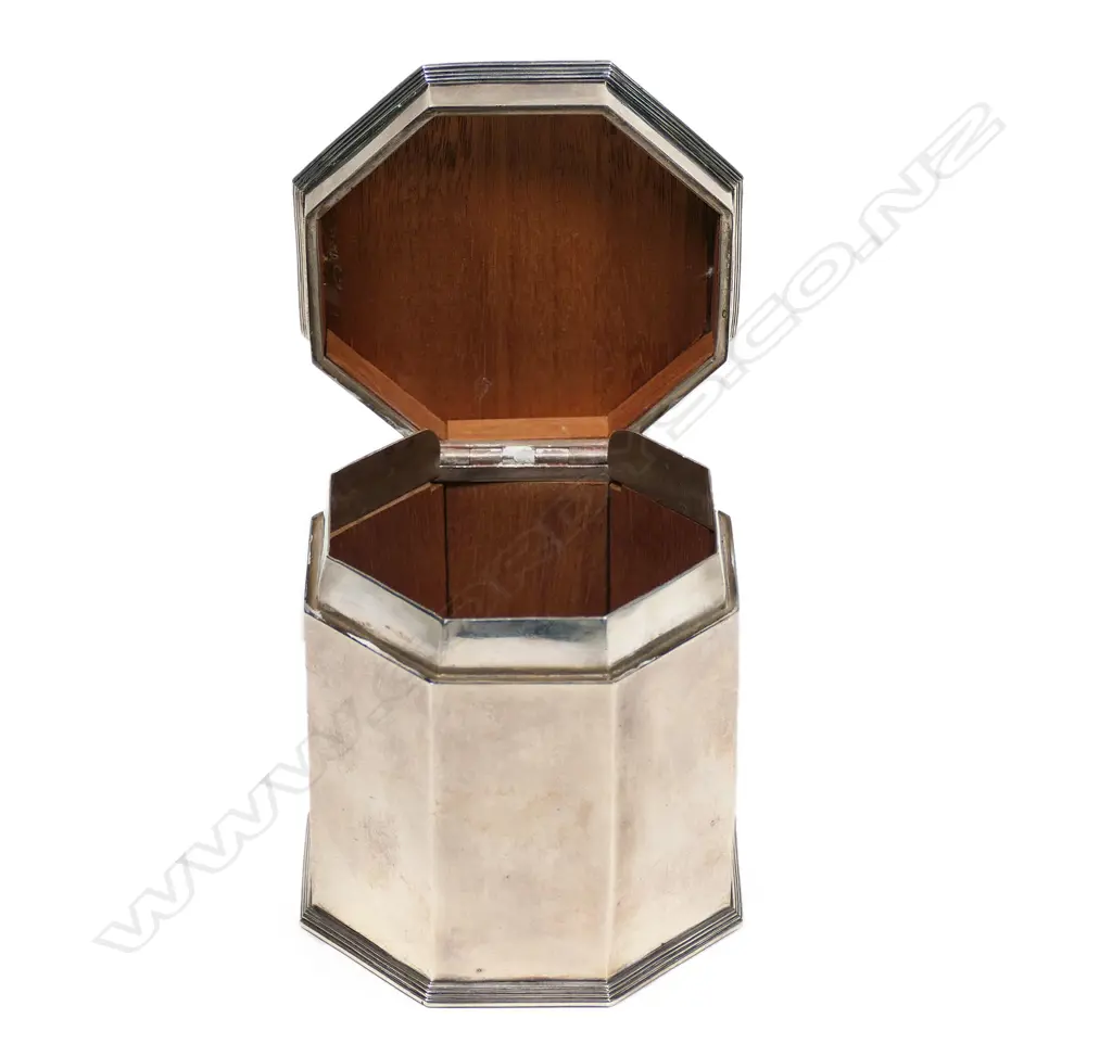 Fred Money historical 1938 Goldsmiths’, Silversmiths’ & Jewellers’ Art Council apprenticeship piece. Image 1++