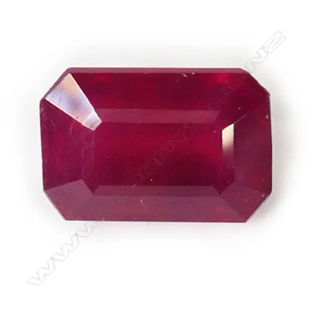 A ruby of 10.12cts, Image 1++
