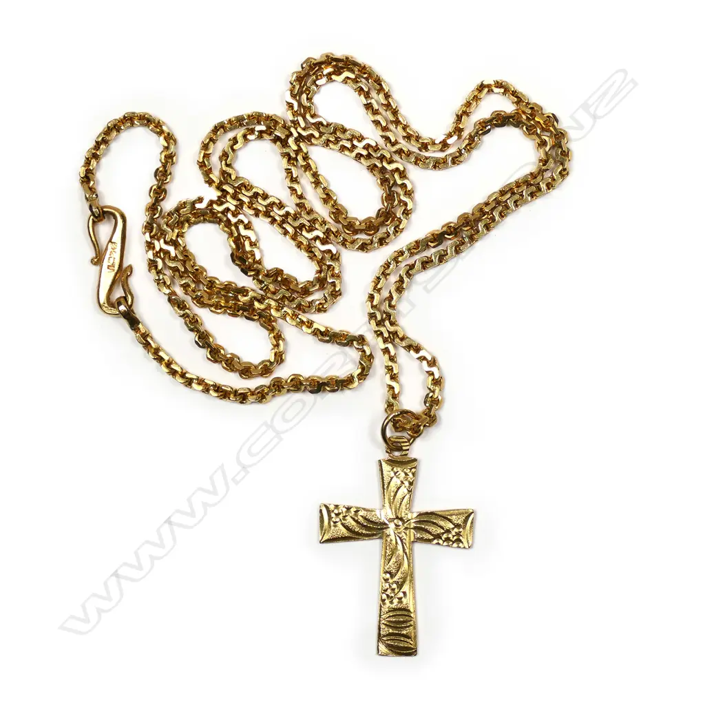 A 22ct yellow gold neck chain with cross pendant, Image 1++