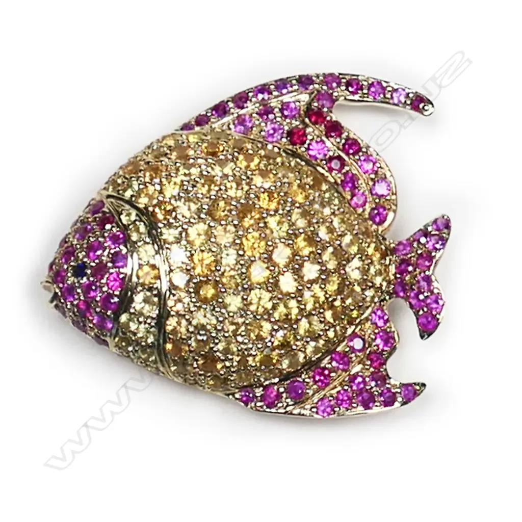 A 9ct yellow gold rubellite and yellow sapphire fish brooch, Image 1++