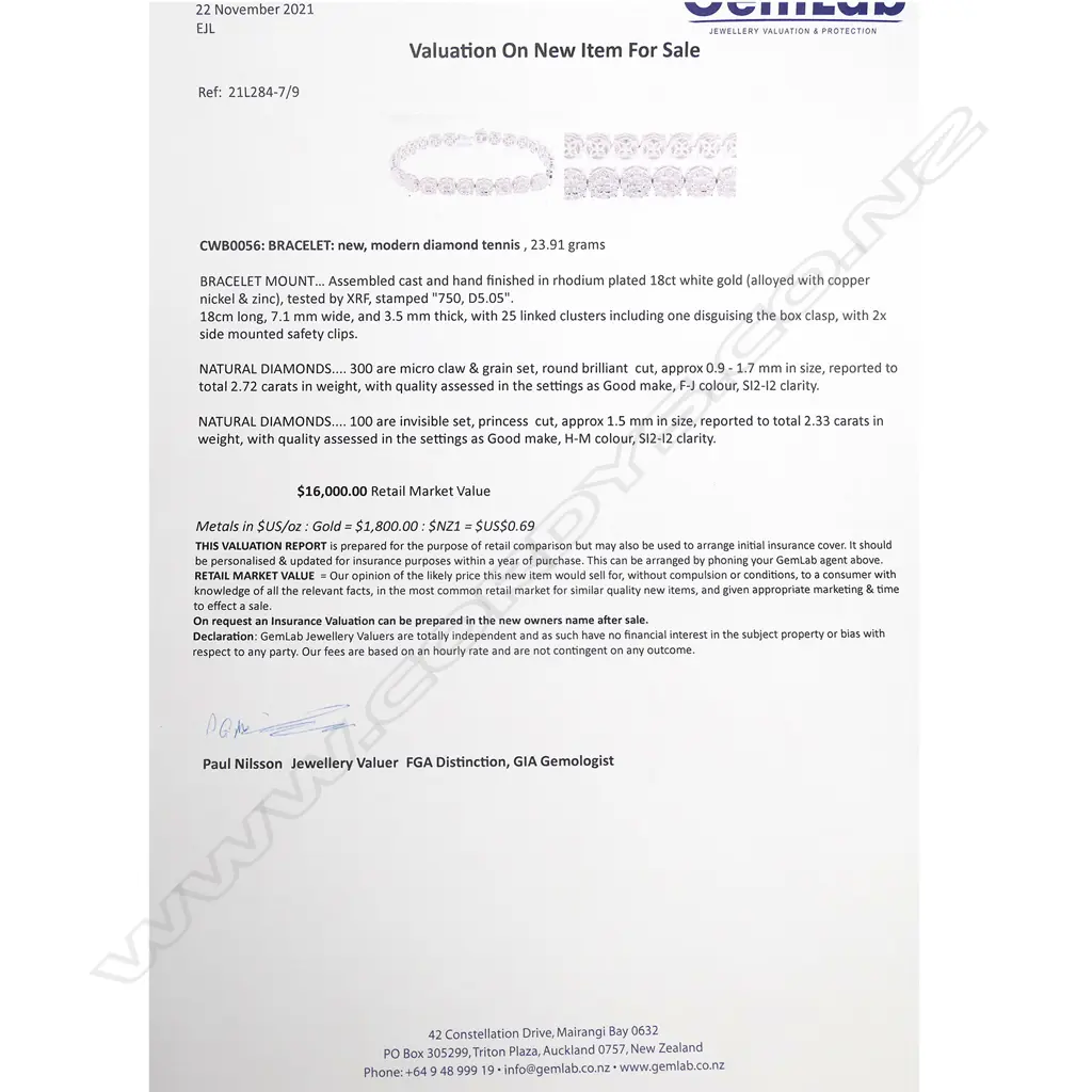 An impressive 18ct white gold and diamond bracelet, Image 1++