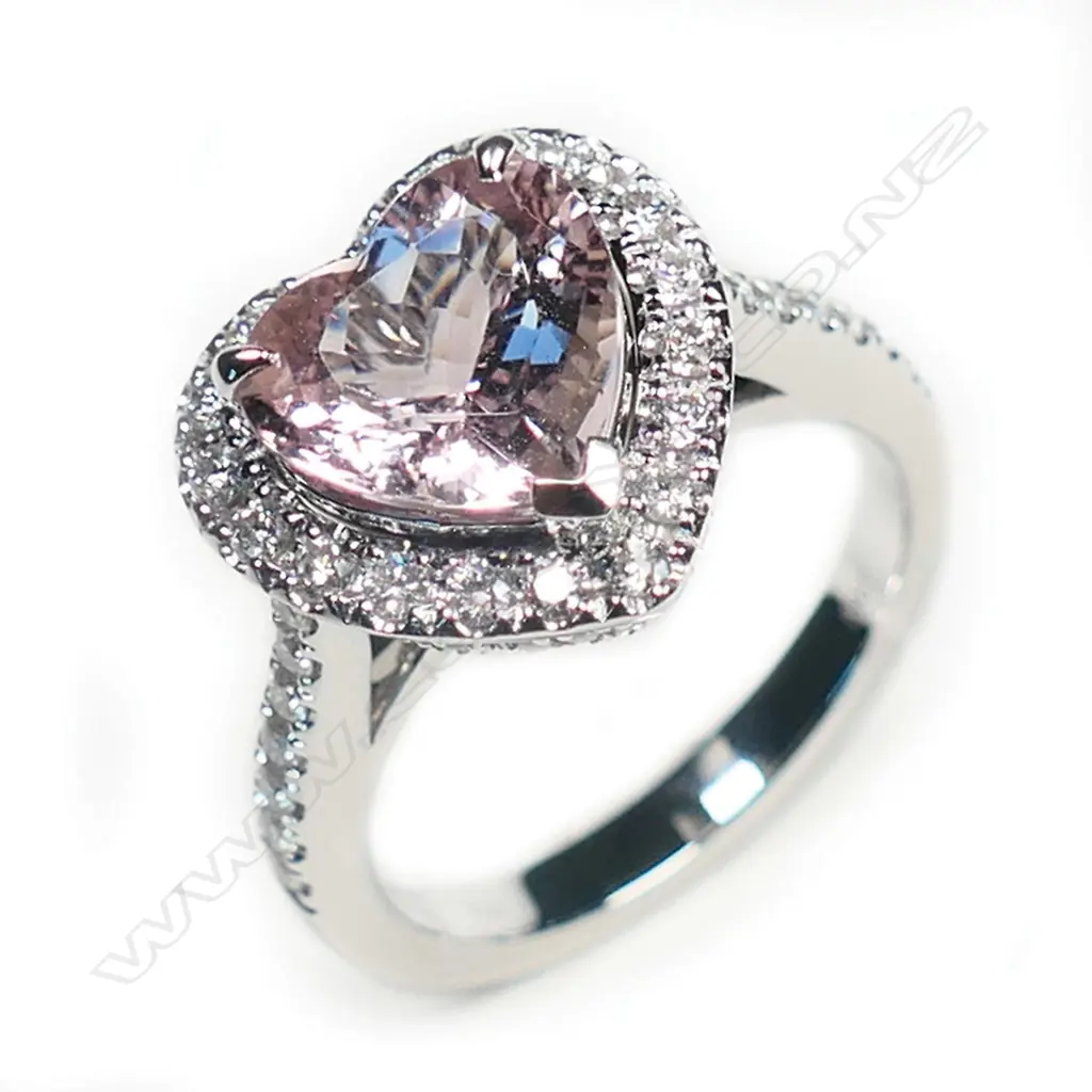 An 18ct white gold morganite and diamond cluster ring, Image 1++