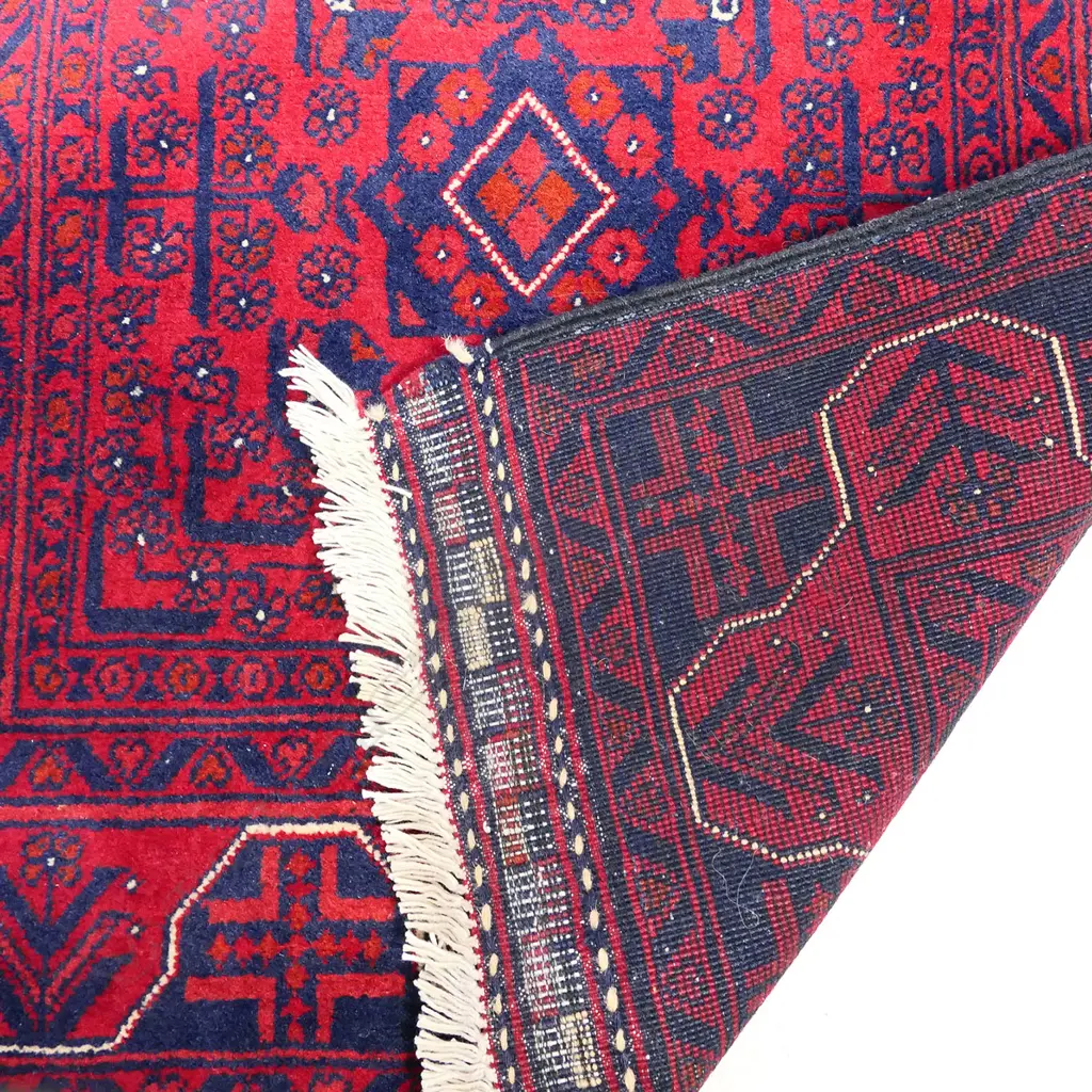 An impressive long Turkoman runner, 76 x 509cm. Image 1++