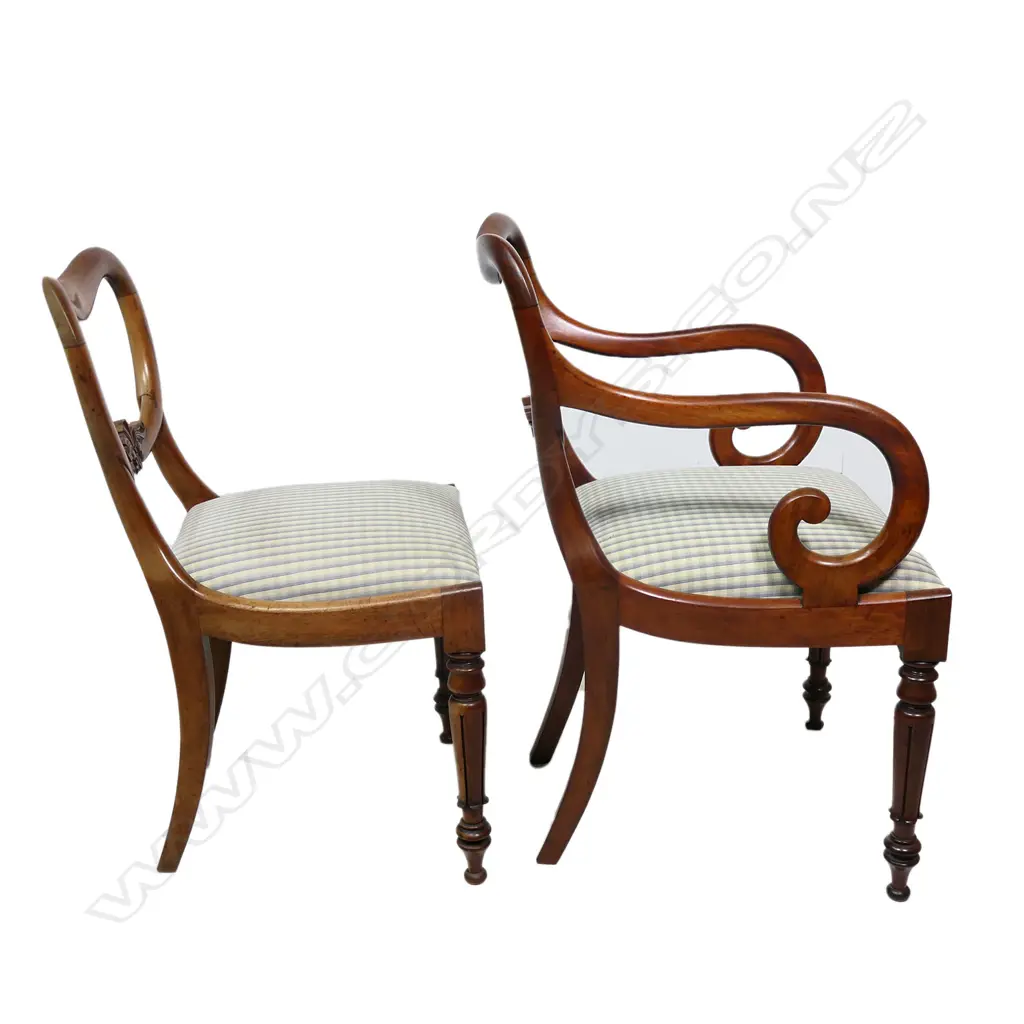 A set of six William IV mahogany buckle back dining chairs, Image 1++