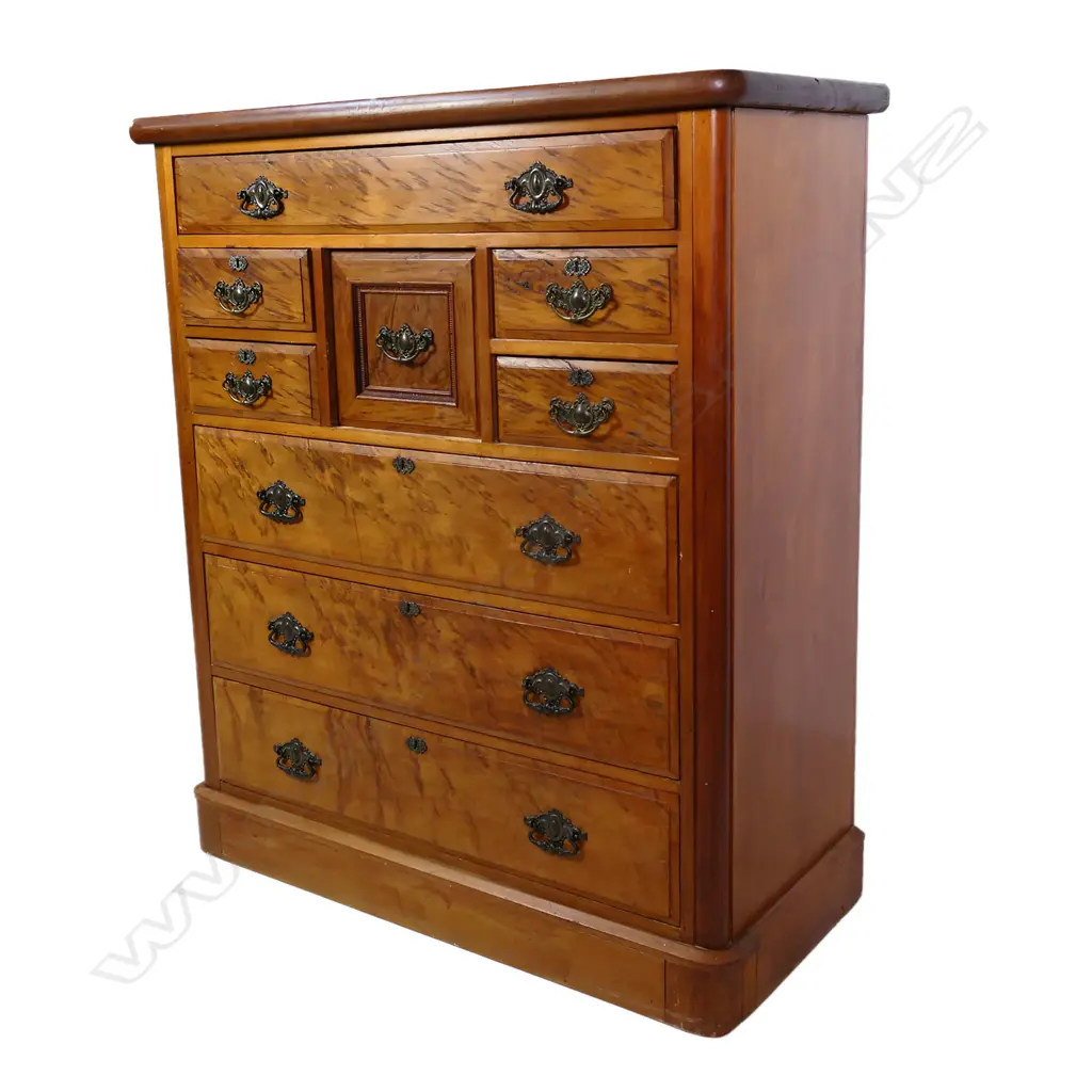 A colonial mottled kauri scotch chest, Image 1++