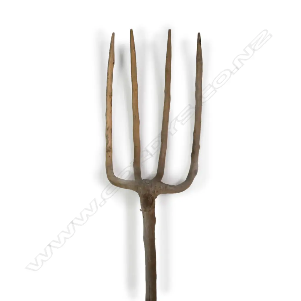 An uncommon 19thC country rake, Image 1++