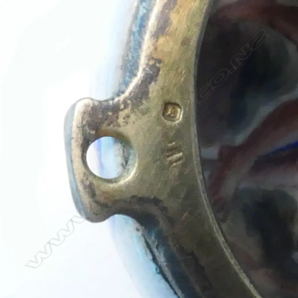 A late 18thC German enamel and rock crystal snuff box, Image 1++