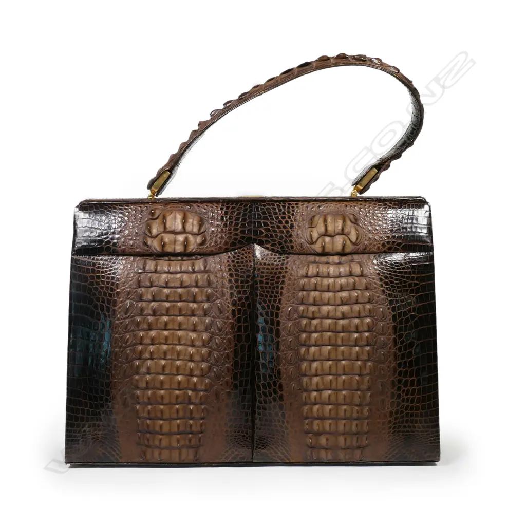 A vintage crocodile handbag, Image 1++