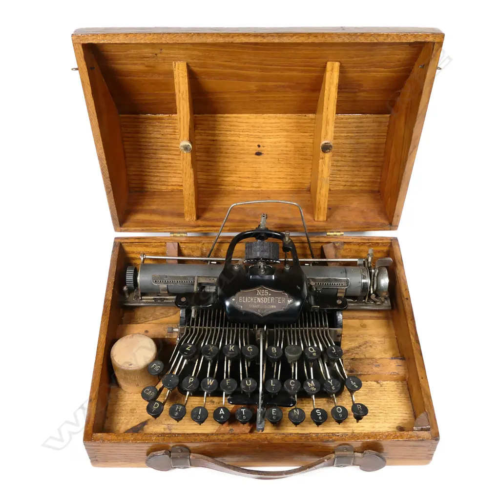 A late 19thC American Blickensderfer No.5 typewriter, Image 1++