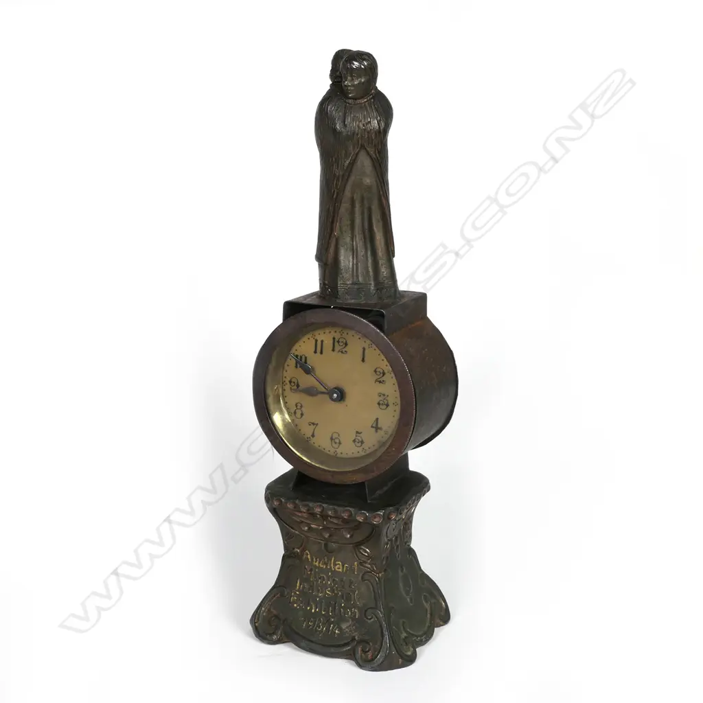 A rare early 20thC bronzed spelter Māori figured Auckland Exhibition clock, Image 1++