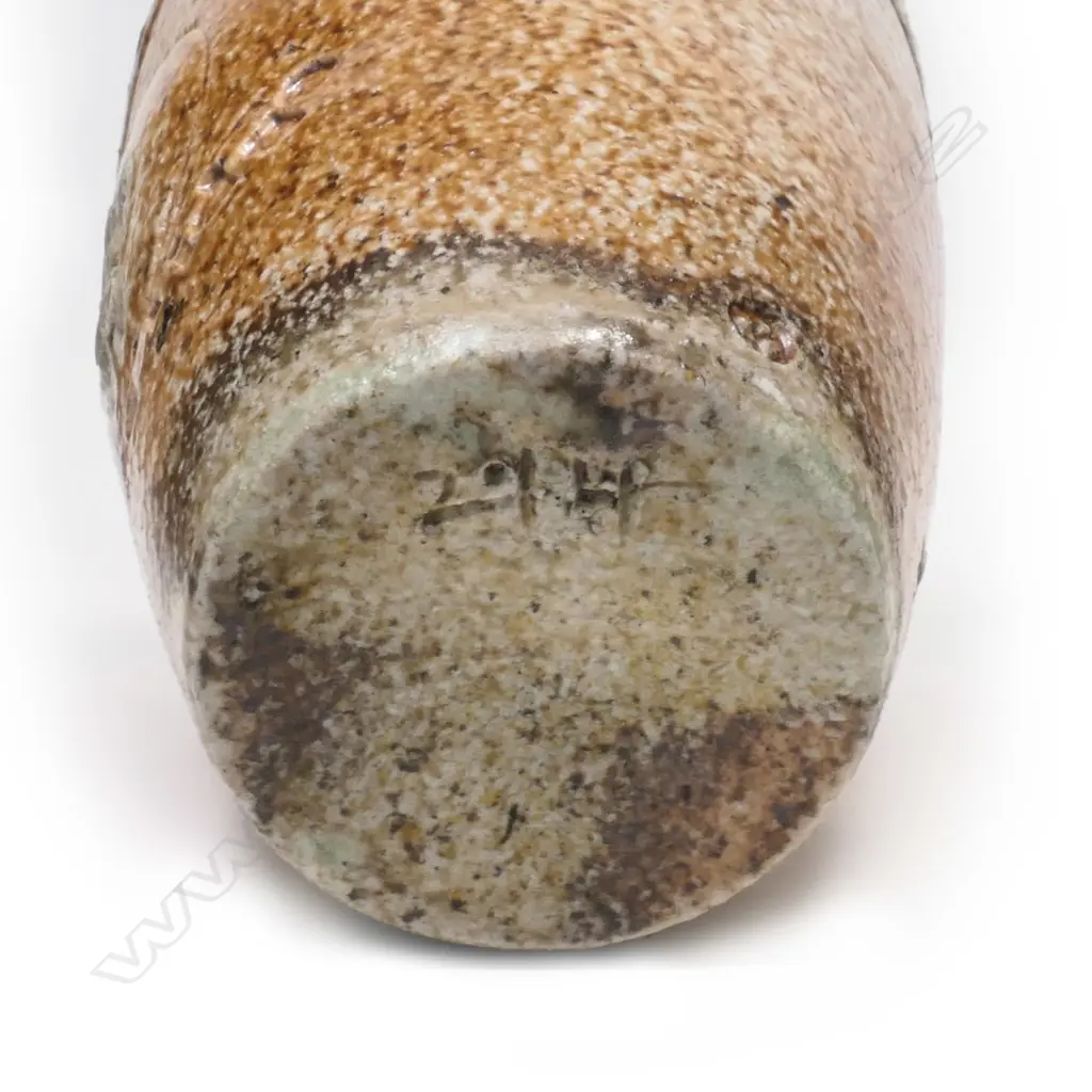 Chester Nealie anagama crucible/beaker size '3', Image 1++