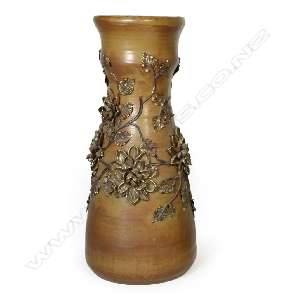 A large pottery floor vase by Pat and Roy Addison, Image 1++