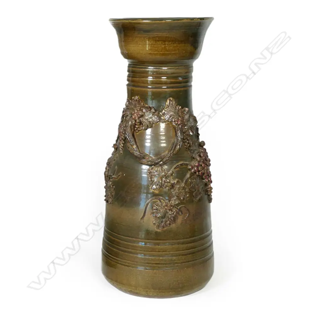A large pottery floor vase by Pat and Roy Addison, Image 1++