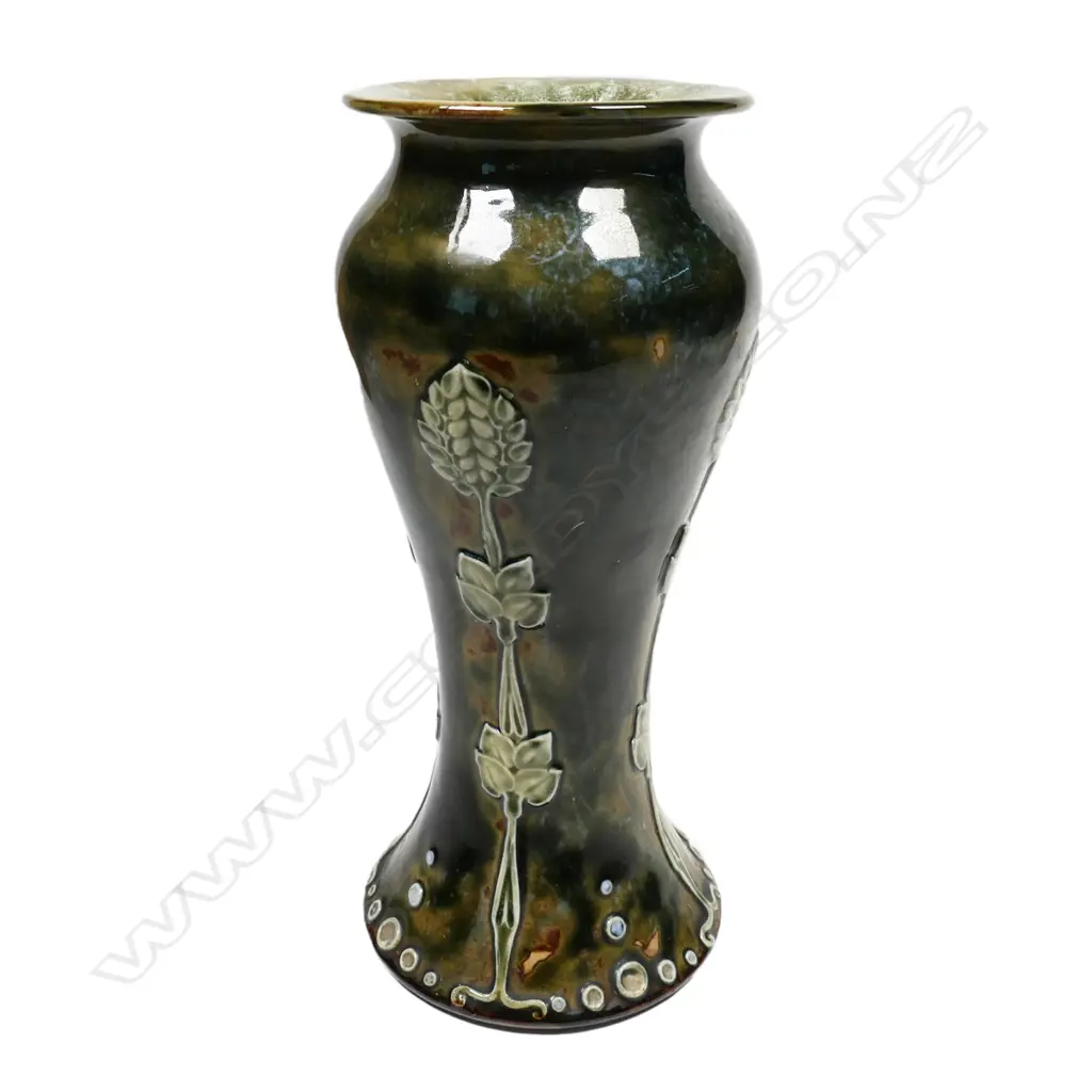 A Royal Doulton Lambeth stoneware Art Nouveau vase, Image 1++