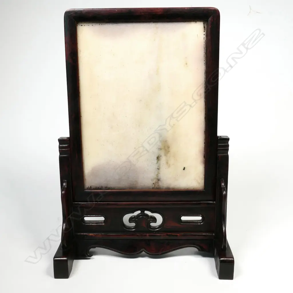 A Chinese small marble panelled table screen Image 1++